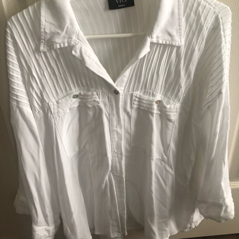 Vici white button up oversized top! Size small!
